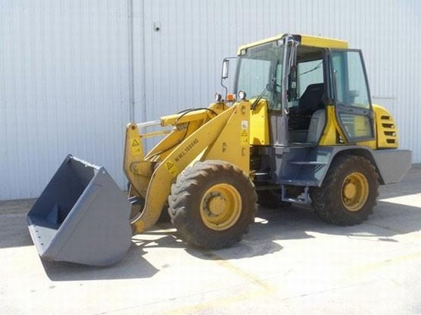 KOMATSU WA 90-3 części zamienne